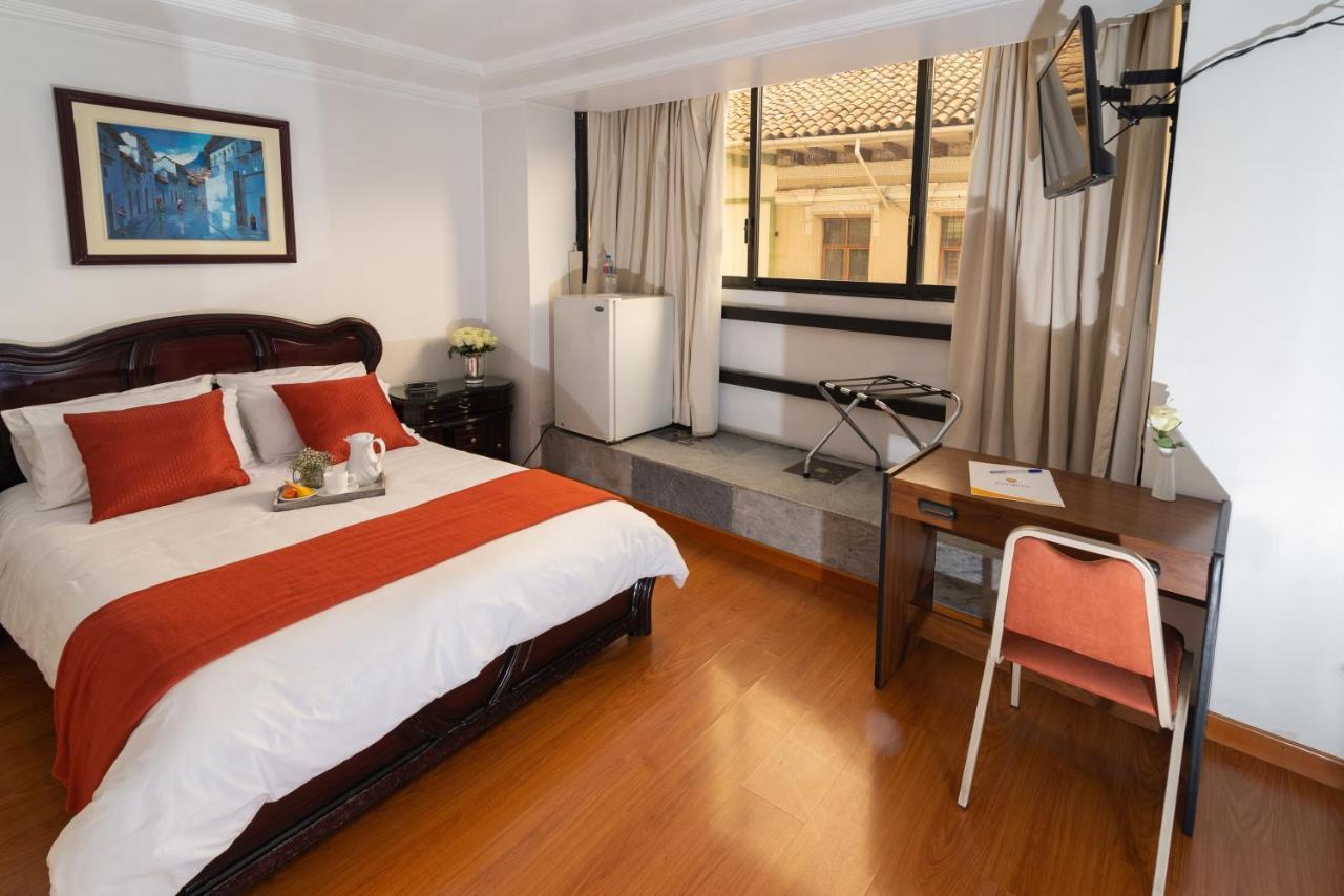 Hotel Cordero กูเอ็งกา ภายนอก รูปภาพ