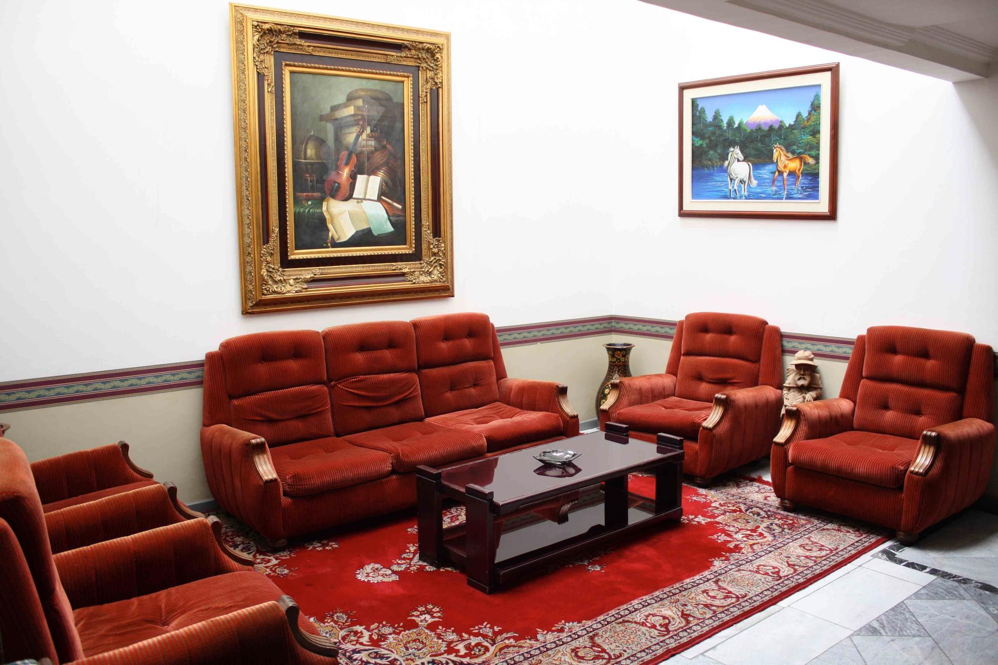 Hotel Cordero กูเอ็งกา ภายนอก รูปภาพ